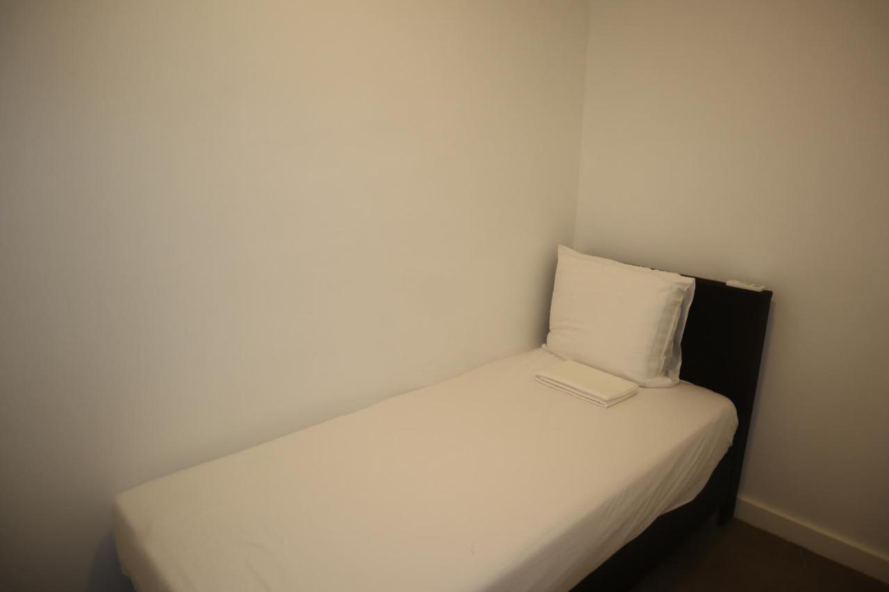 Empire Apartments Su 2 Marthastraat باراماريبو المظهر الخارجي الصورة
