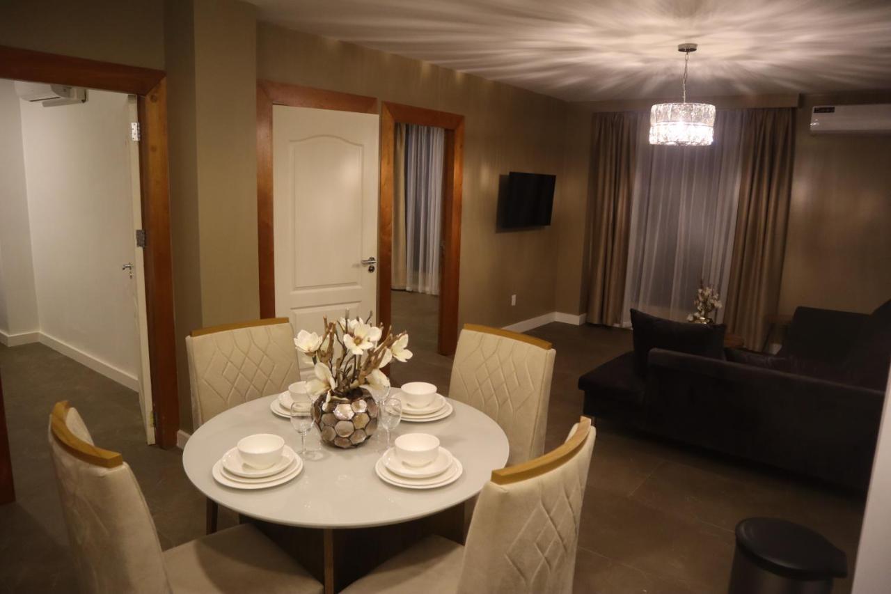 Empire Apartments Su 2 Marthastraat باراماريبو المظهر الخارجي الصورة