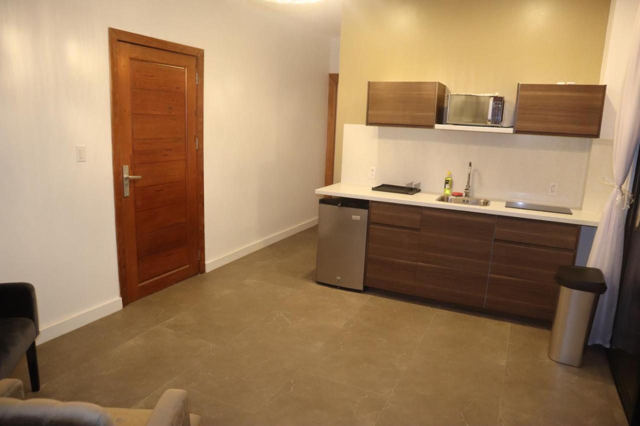 Empire Apartments Su 2 Marthastraat باراماريبو المظهر الخارجي الصورة