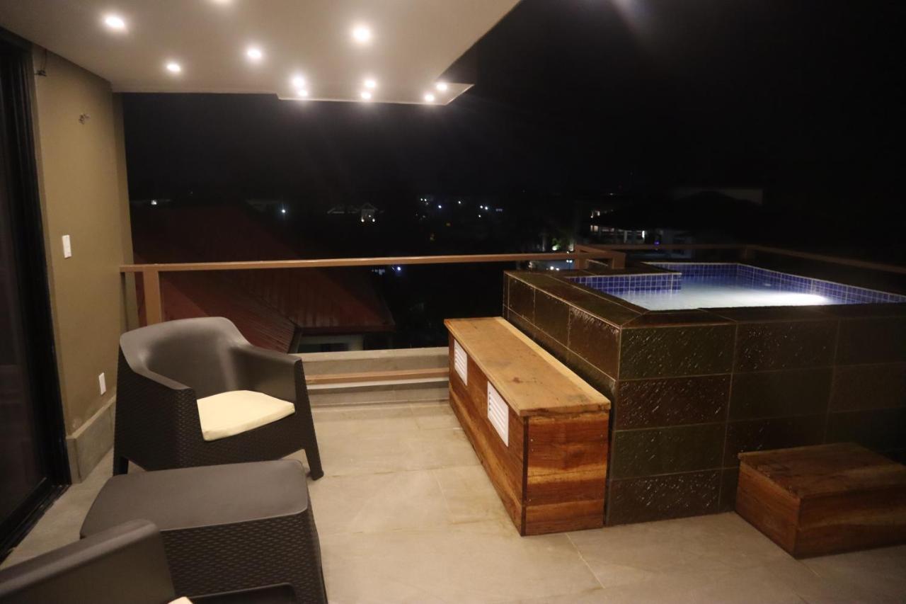 Empire Apartments Su 2 Marthastraat باراماريبو المظهر الخارجي الصورة
