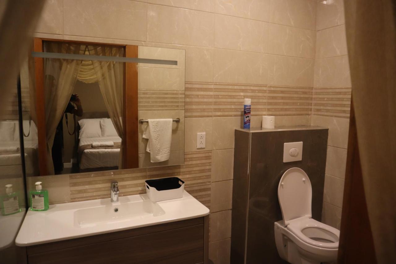 Empire Apartments Su 2 Marthastraat باراماريبو المظهر الخارجي الصورة