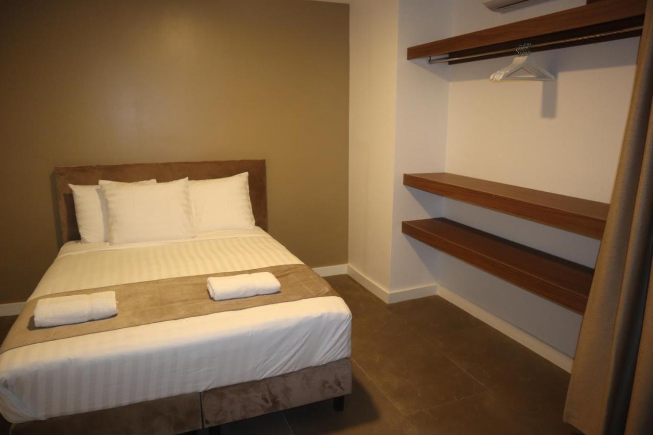 Empire Apartments Su 2 Marthastraat باراماريبو المظهر الخارجي الصورة