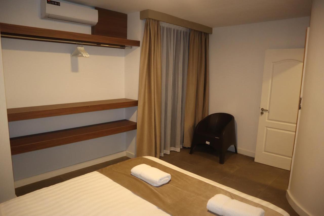 Empire Apartments Su 2 Marthastraat باراماريبو المظهر الخارجي الصورة